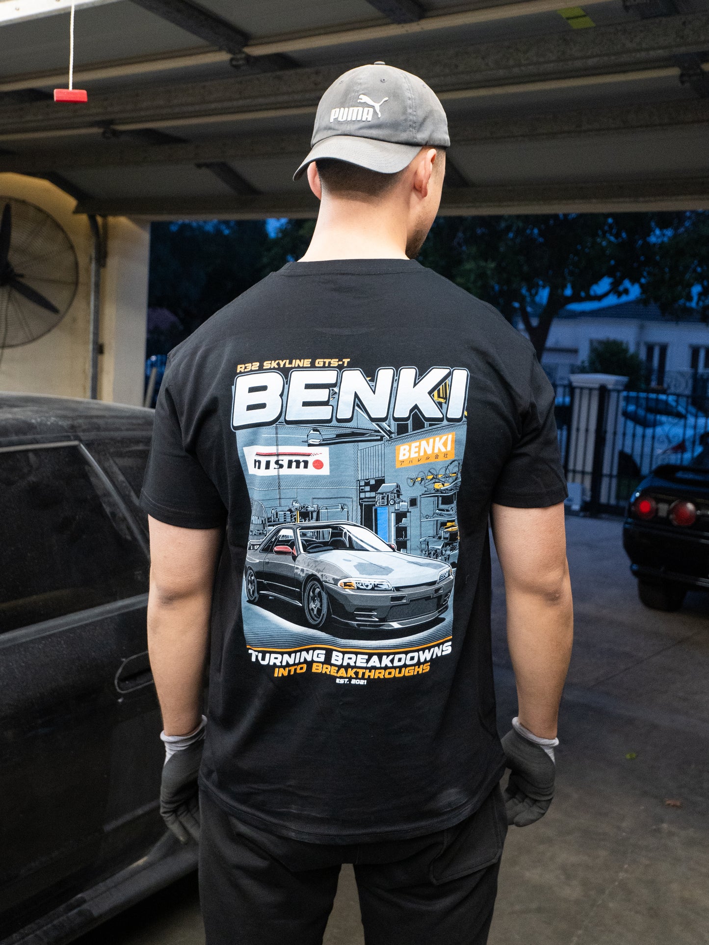R32 Skyline Garage Tee