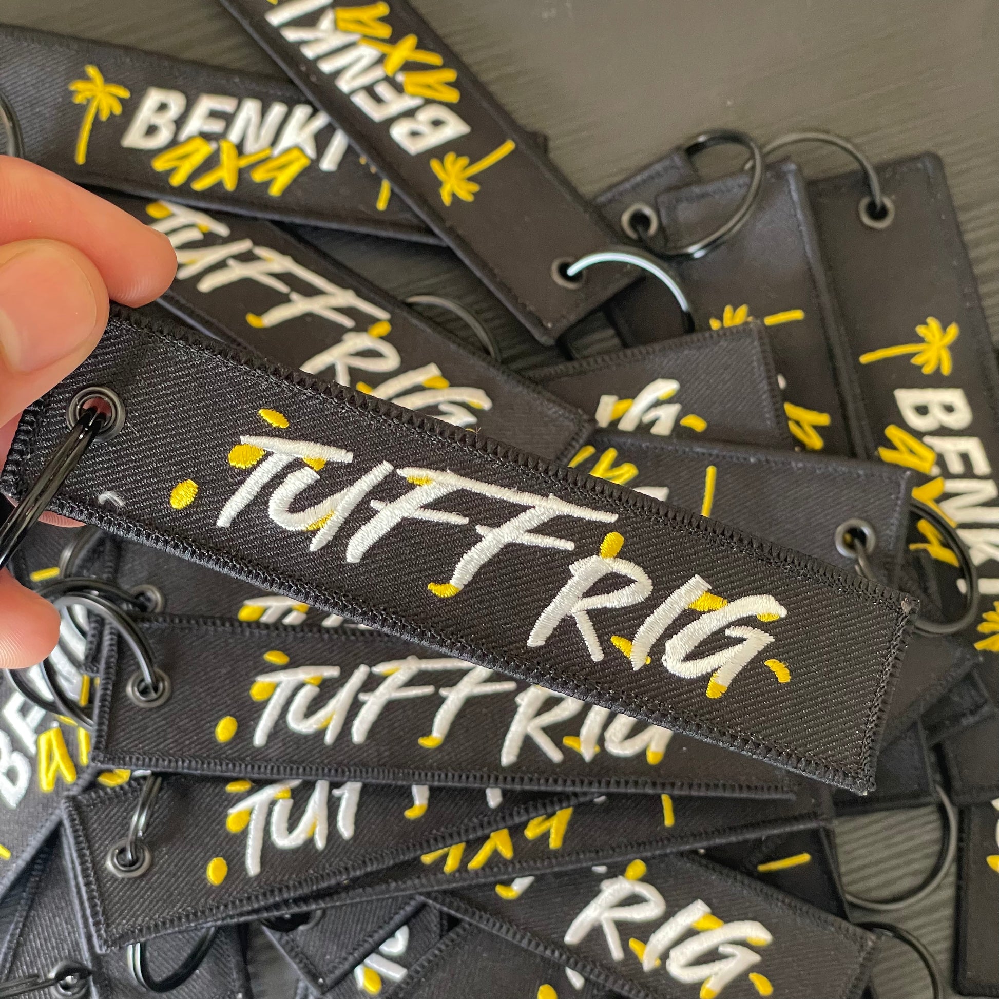 Tuff Rig Jet Tag – Benki